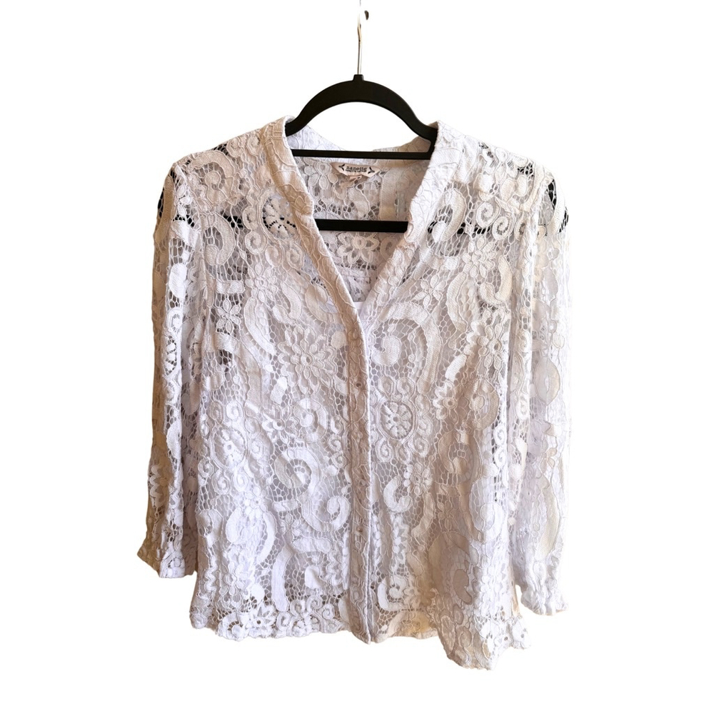 Nanette Lepore Gorgeous Boho Lace Blouse Size M White with Shell